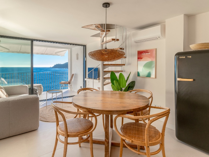 apartamento calella de palafrugell frente al mar