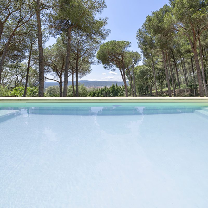 casa con piscina en tamariu2